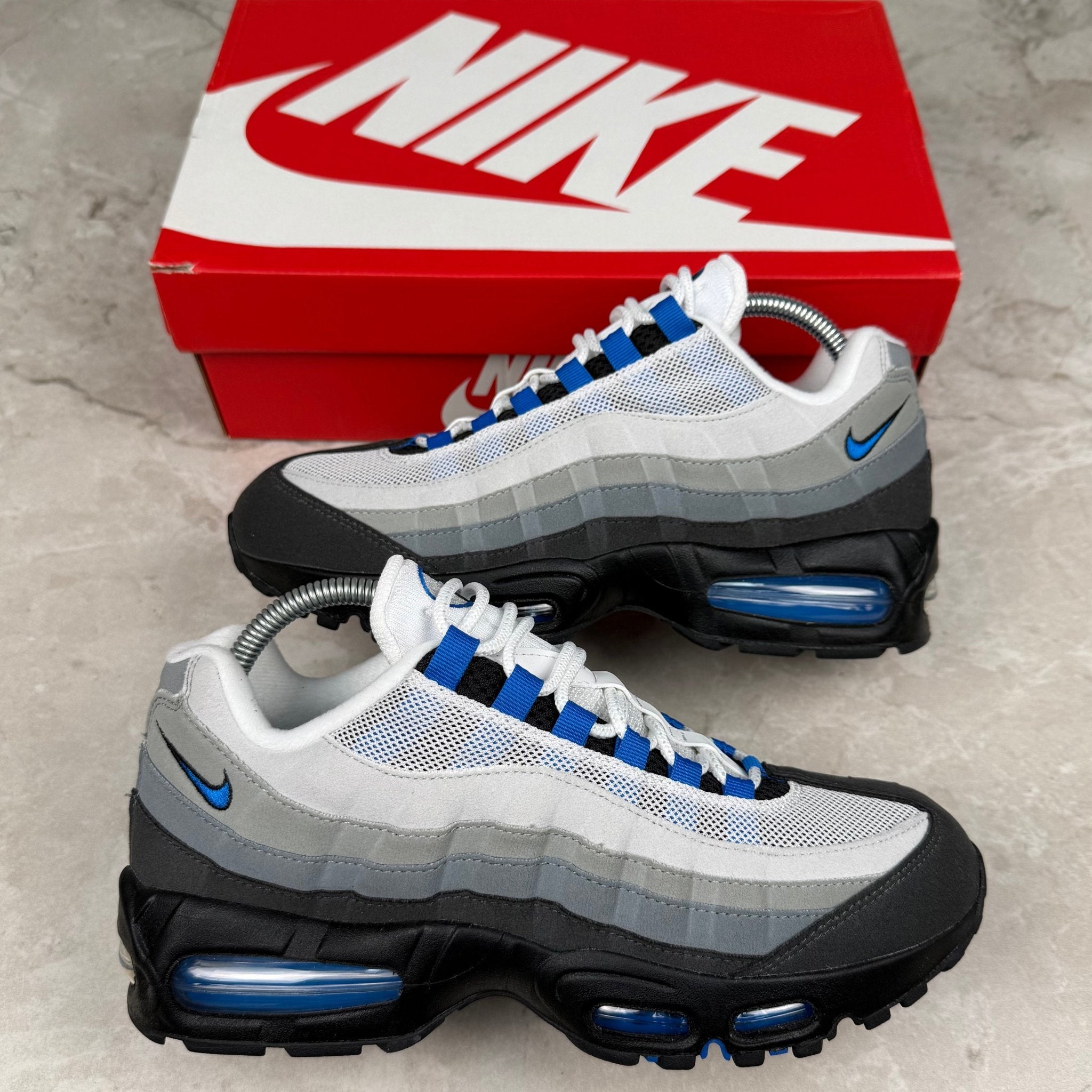 NIKE | [title] | AffluentAttire - Designer Clothing outlet below RRP