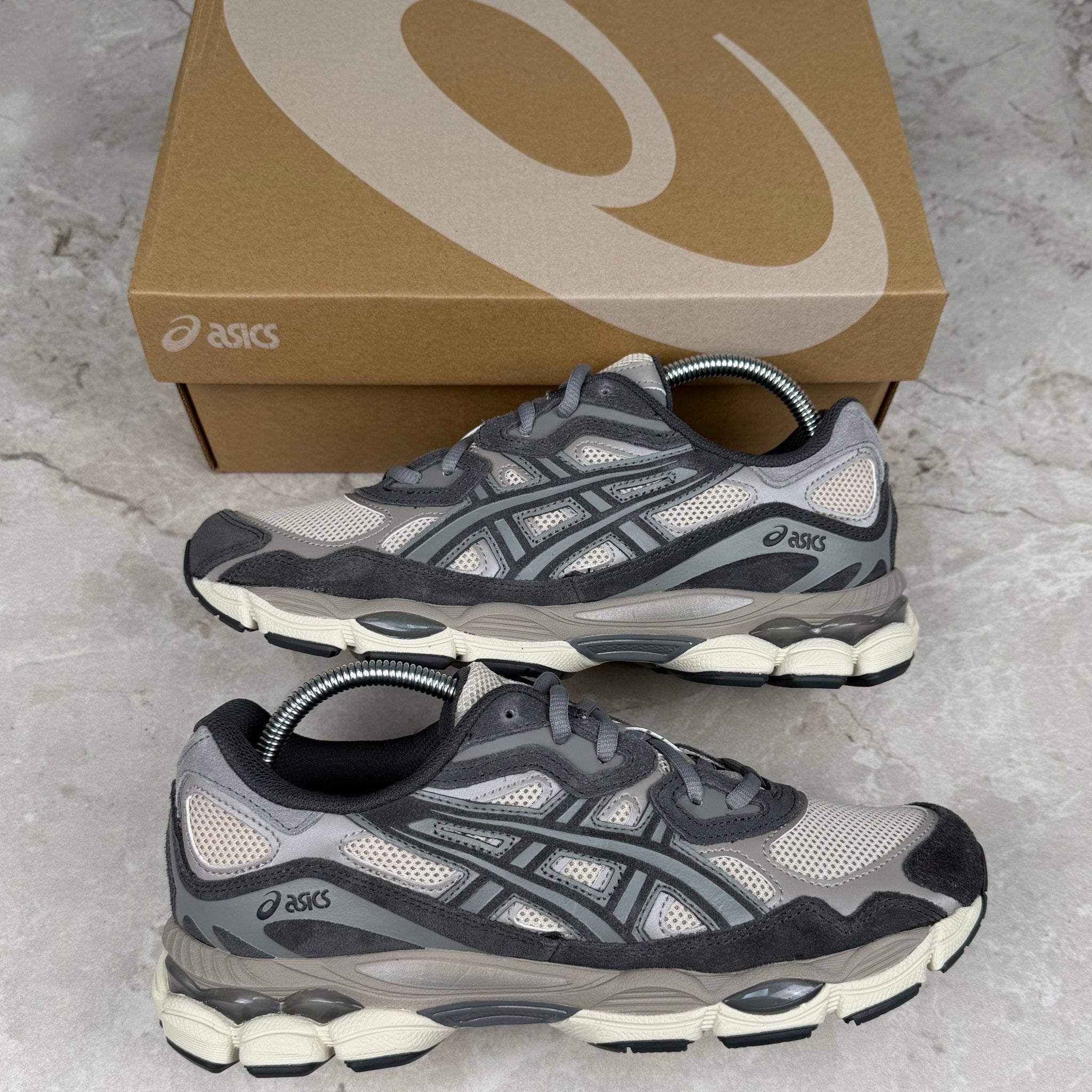 ASICS | [title] | AffluentAttire - Designer Clothing outlet below RRP