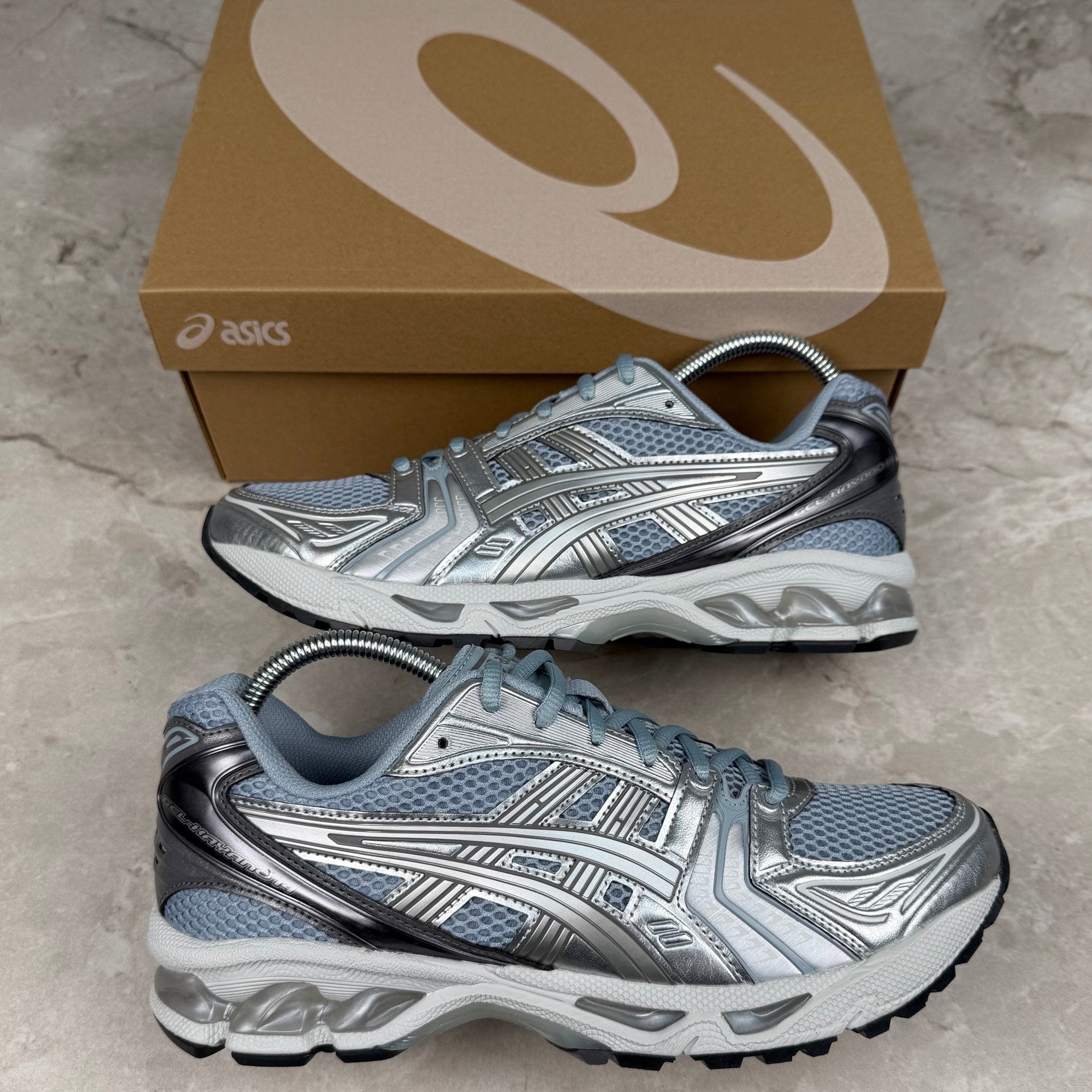ASICS | [title] | AffluentAttire - Designer Clothing outlet below RRP